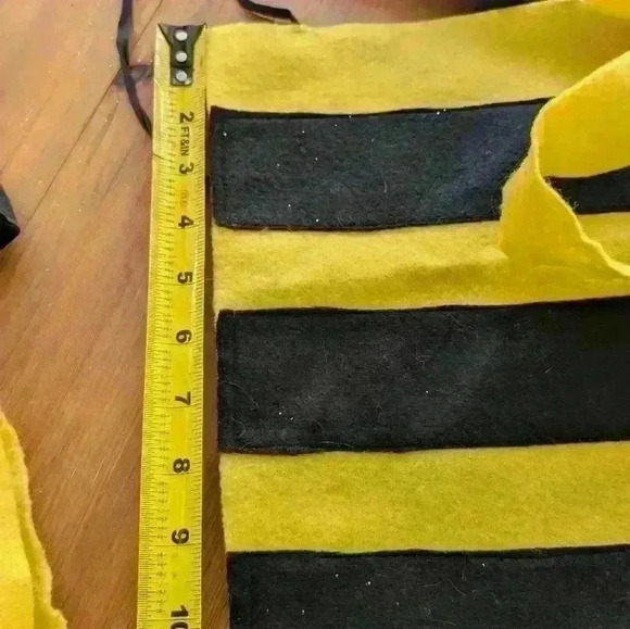 Bee Costume - Picture 2 of 2